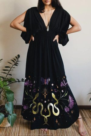 Green Snakes In Witchy Floral Forest Printed Hollow Sleeves Maxi Dress